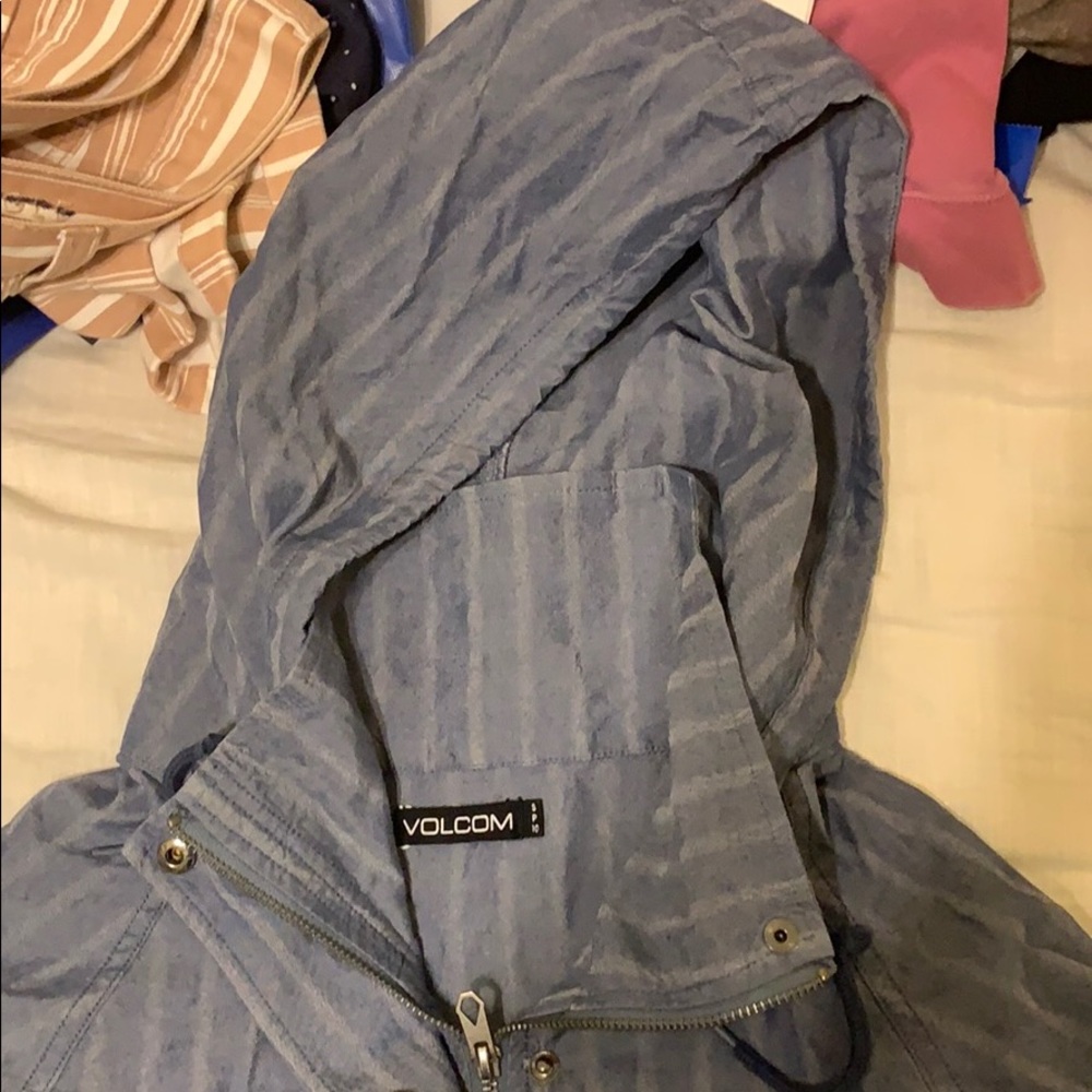Volcom Jacket - Picture 6 of 9
